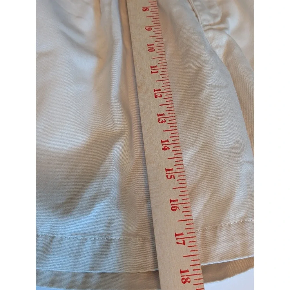 Men's Dockers Khakis shorts size 33